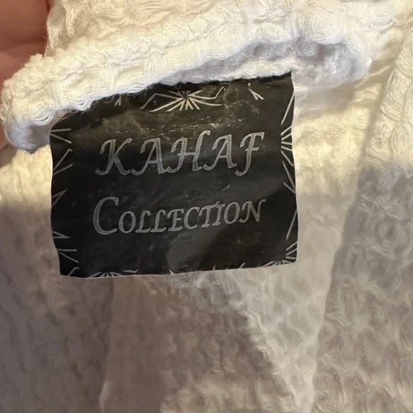 Kahaf Collection Robe OS - Picture 3 of 7